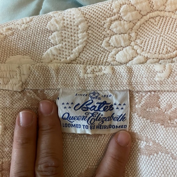 Mid-Century Vintage Bates Queen Elizabeth Rose and White - Picture 4 of 7